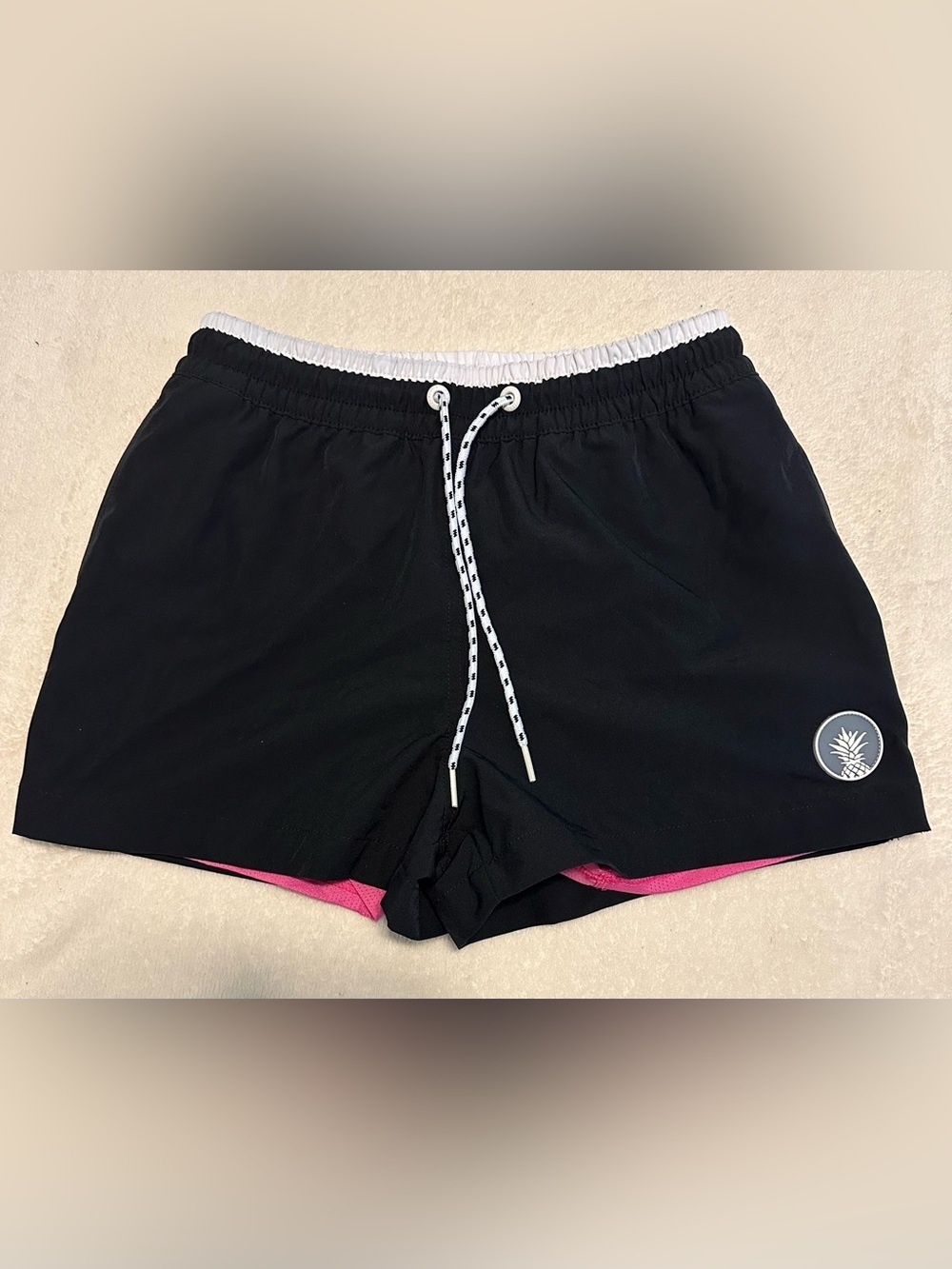 NWOT Chubbies 2-in-1 Liner Swim Trunks Black White Pink 4" inseam Men's XS